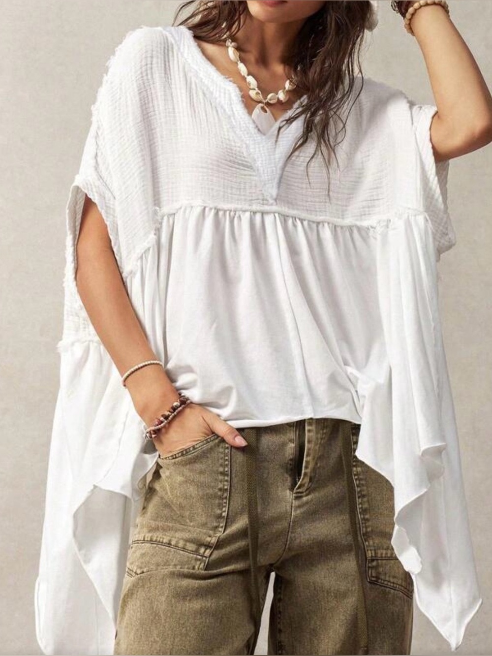 Women’s Boho White V-Neck Flowing Top. Plus Size NWT
Looks like Free People - Picture 4 of 5